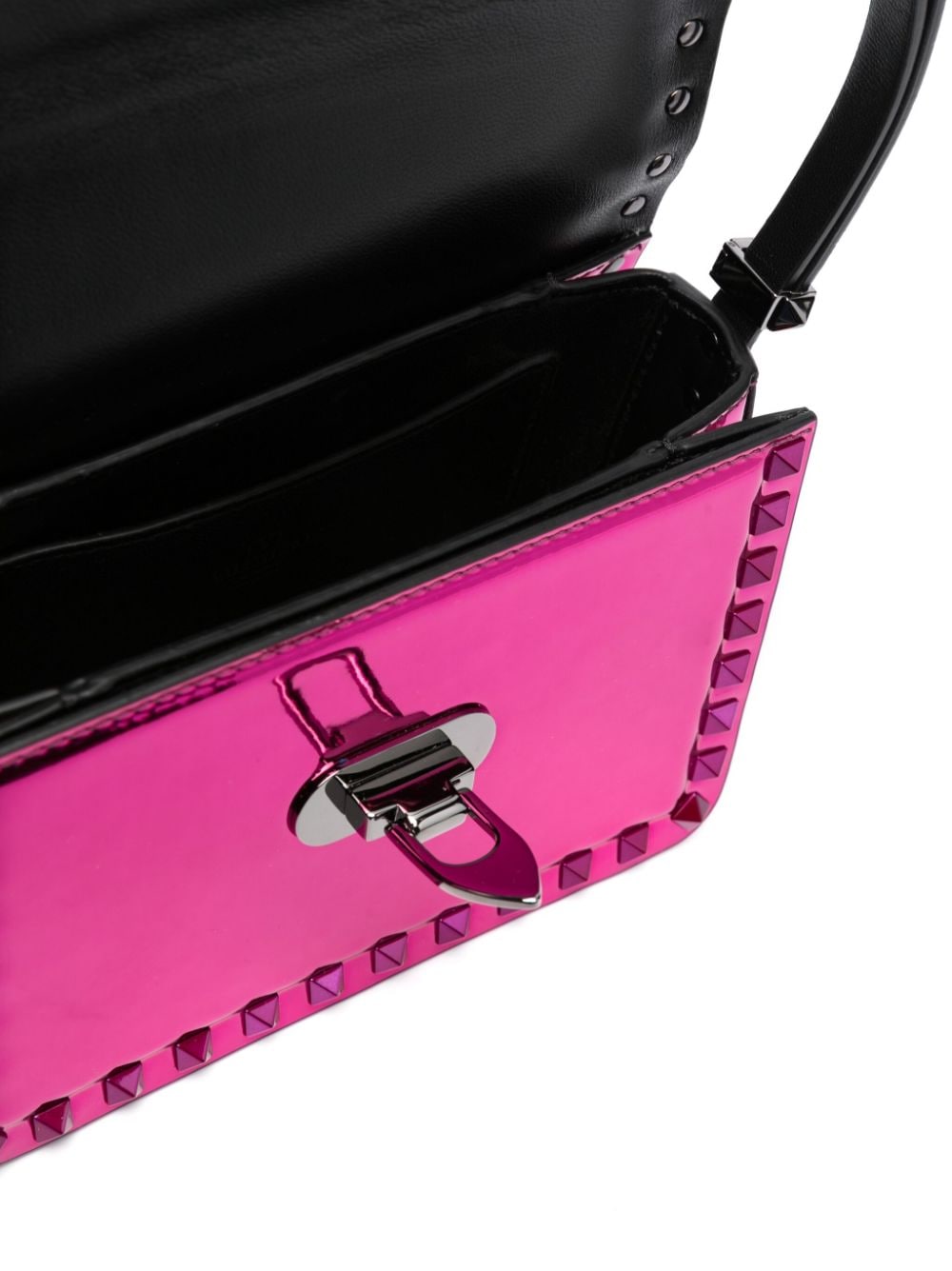 Rockstud patent leather shoulder bag by Valentino Garavani Tessabit