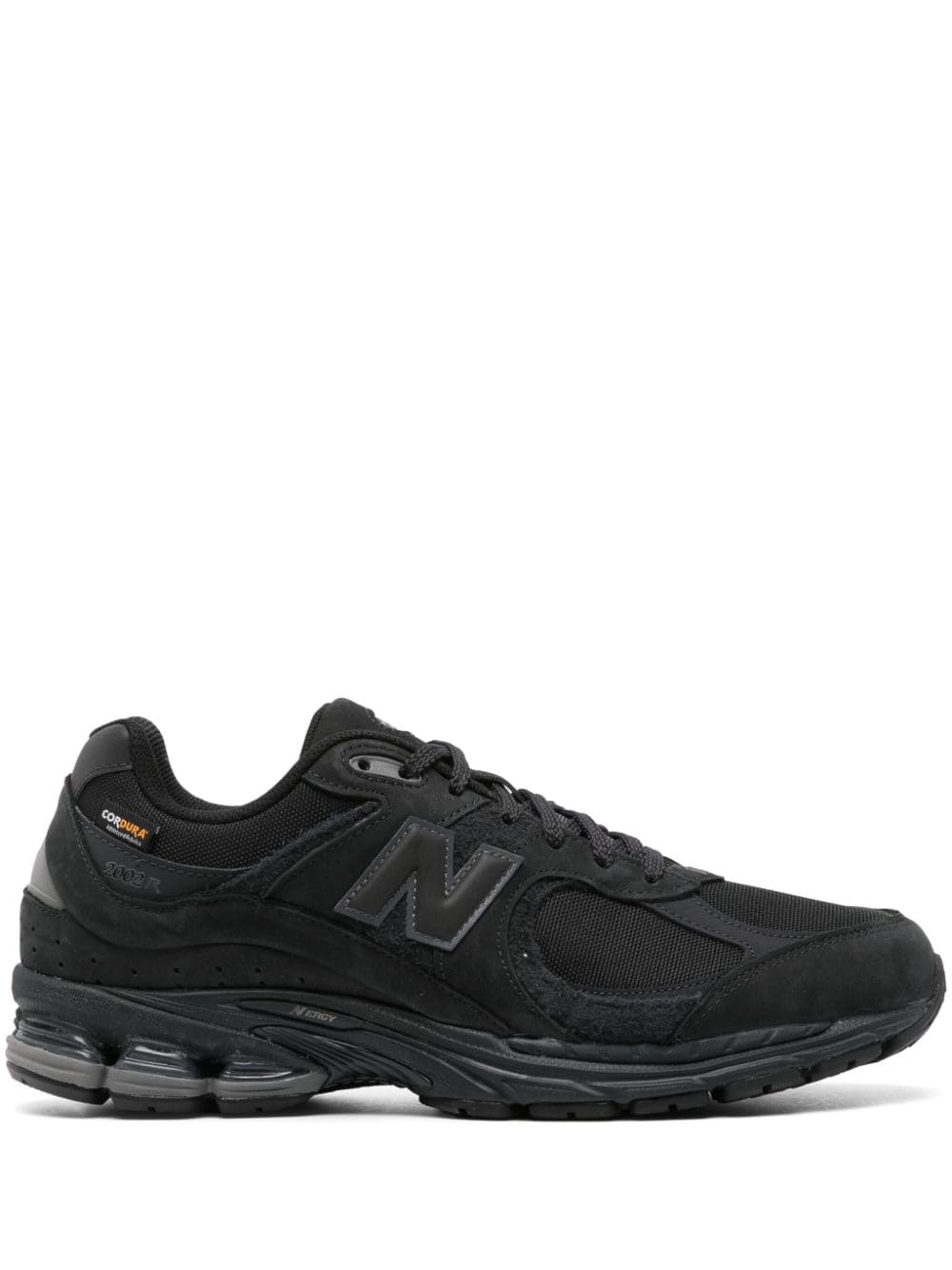 NEW BALANCE M2002 trainers